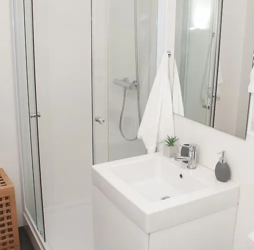 Casa Camélias - Family By The Lagoon * Sete Cidades