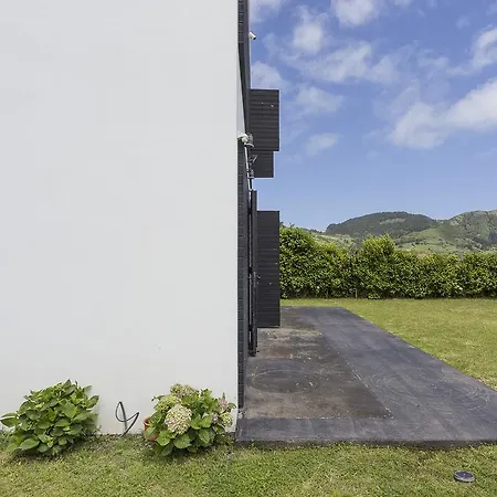 Casa Das Camelias Tatil Evi