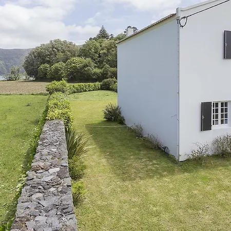 Casa Camelias - Family By The Lagoon *