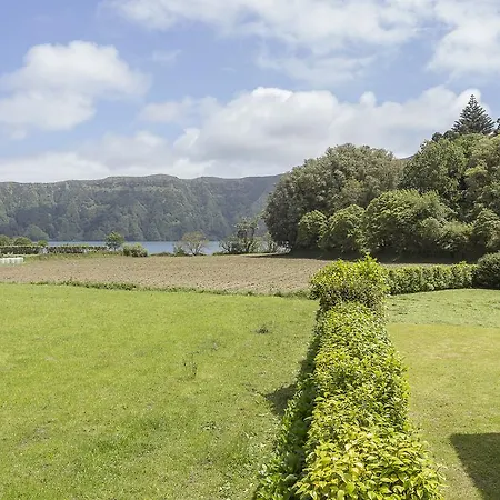 Casa Camelias - Family By The Lagoon