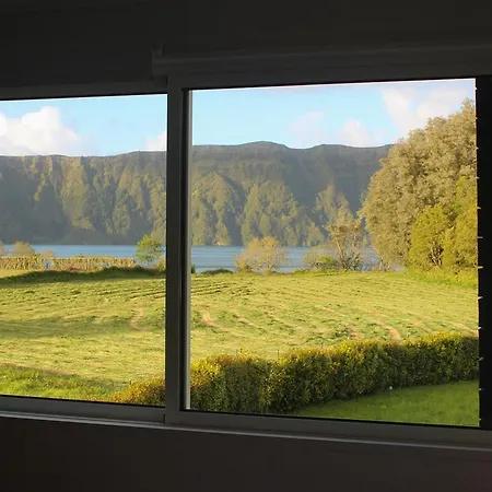 Nyaraló Casa Camelias - Family By The Lagoon Sete Cidades